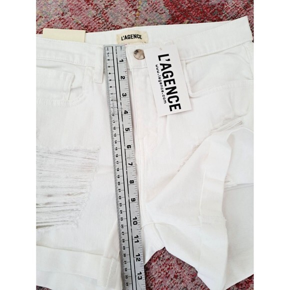 New! L'AGENCE White Balboa Distressed Cuffed Denim Jean Shorts 25 Ripped Stretch - Picture 5 of 10